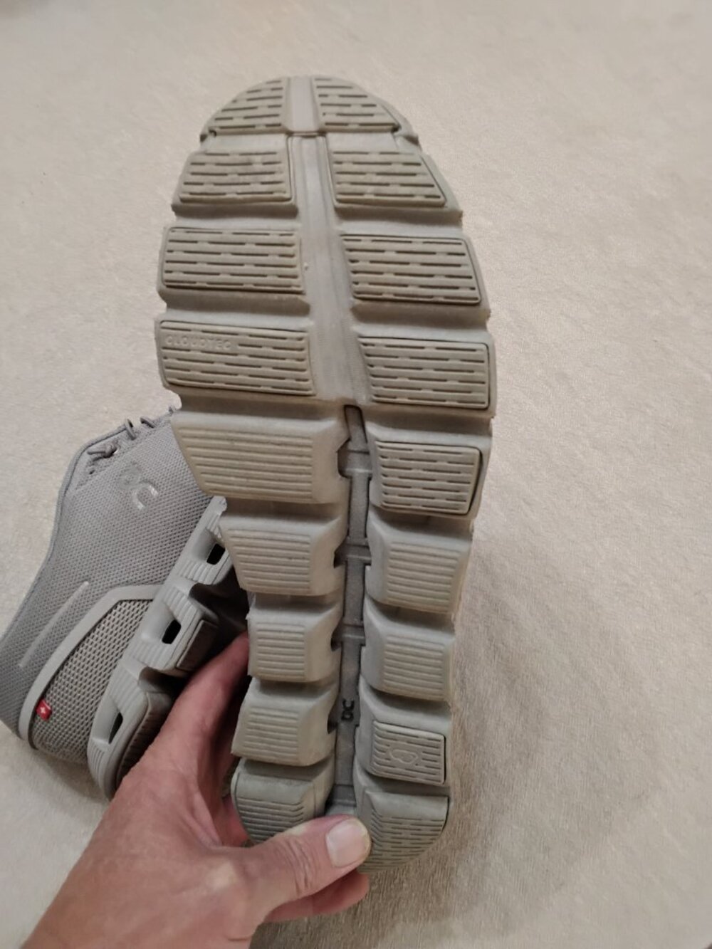 On Cloud 5 "Fog/Alloy" Men's Size 11 - Excellent Condition - Picture 10 of 11